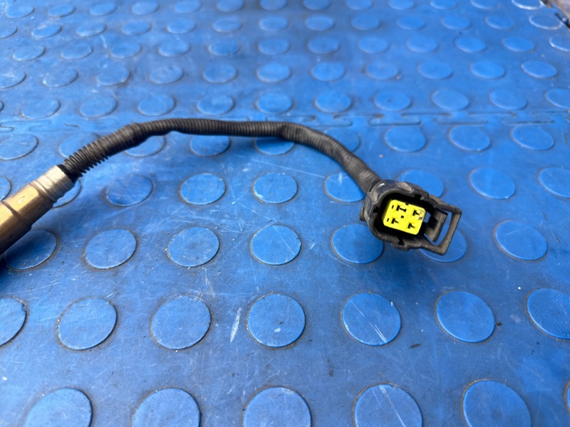 Датчик кислородный передний E 500 2011 w207 273.966 Датчик кислородный передний E 500 2011 w207 273.966