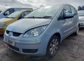 Mitsubishi Colt 2008.