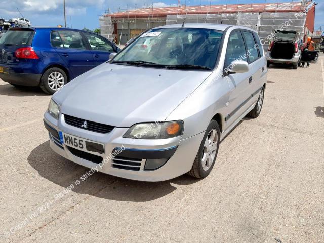Mitsubishi Space Star 2005.