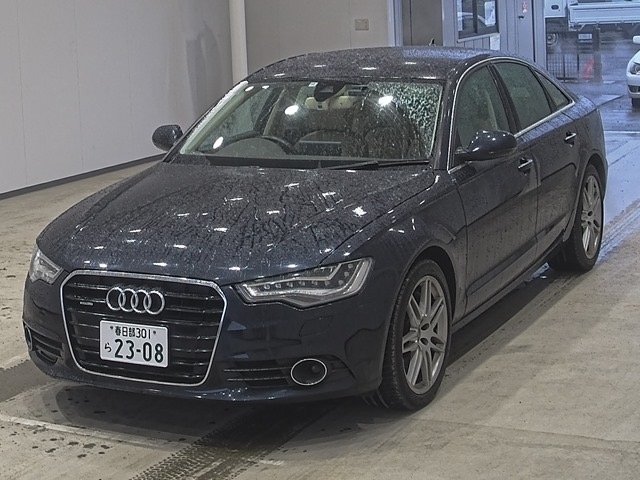 AUDI A6 2012.