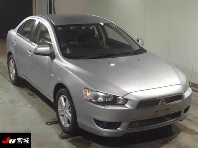 Mitsubishi Lancer X 2007.