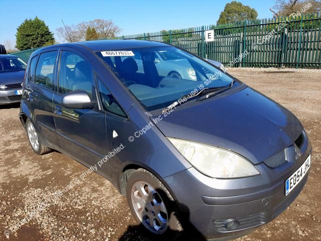 Mitsubishi Colt 2004.