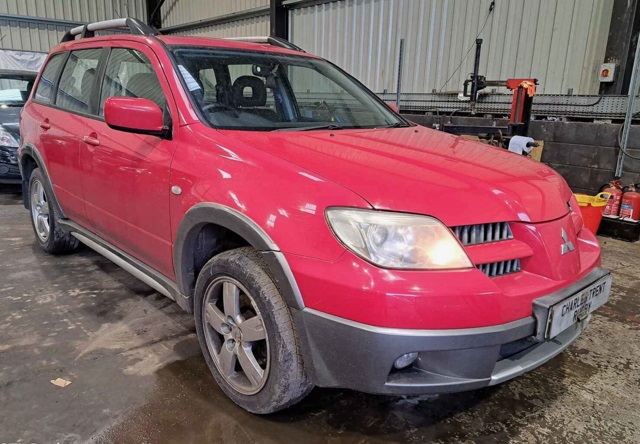 Mitsubishi Outlander 