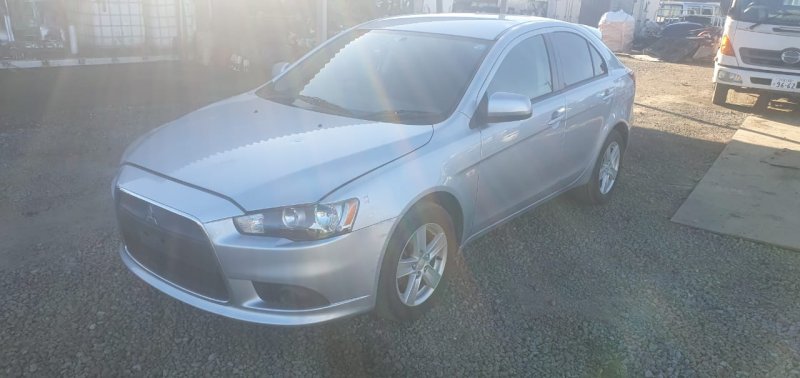 Mitsubishi Lancer X 2009.