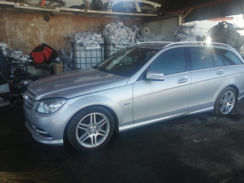 Mercedes C200 