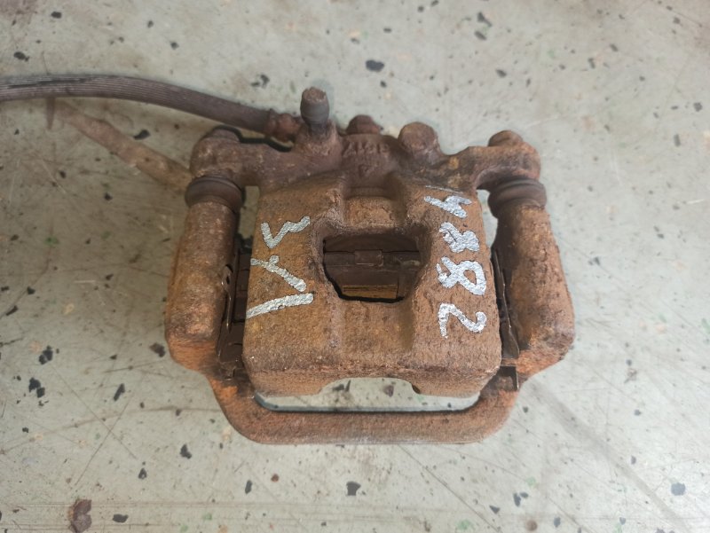 Суппорт Nissan Qashqai J10 HR16DE 2007 задний левый (б/у)