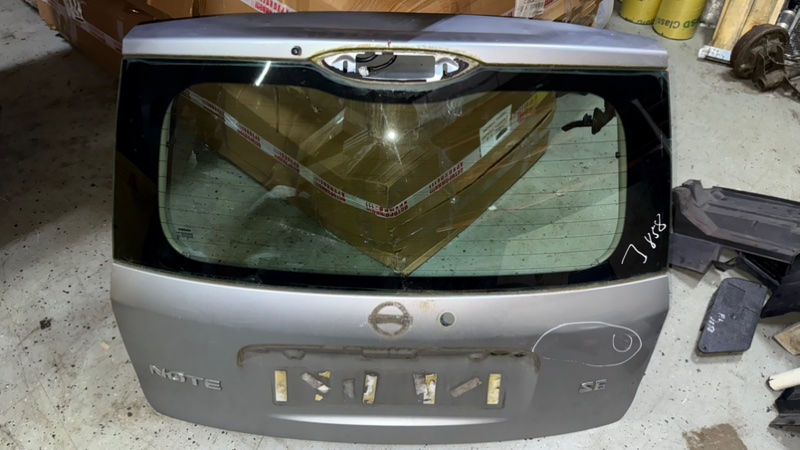 Крышка багажника Nissan Note ХЭТЧБЕК CR14DE 2006 (б/у)
