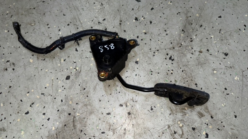 Педаль газа Nissan Note ХЭТЧБЕК CR14DE 2006 (б/у)