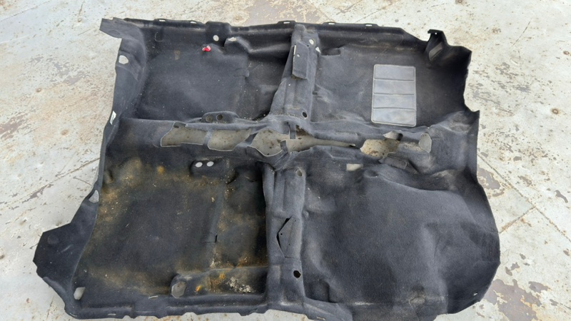 Обшивка Nissan Primera P12 QG18DE 2006 (б/у)
