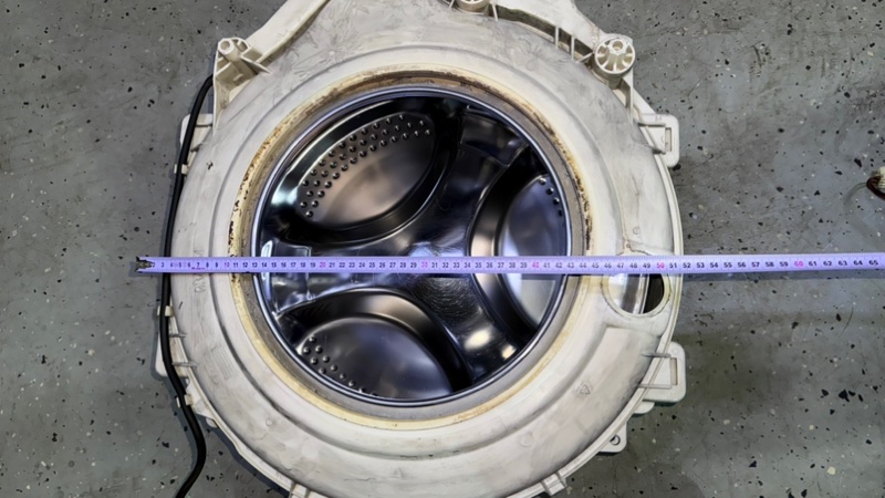 Бак стиральной машины Indesit WIU 81 (б/у)