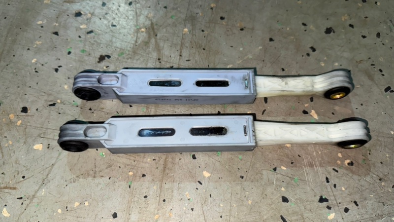 Амортизатор стиральной машины Bosch WLF 20261 (б/у) Амортизатор стиральной машины Bosch WLF 20261 (б/у)