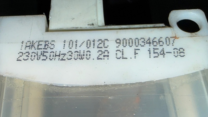 Сливной насос (помпа) стиральной машины Bosch WLF 20261 (б/у) Сливной насос (помпа) стиральной машины Bosch WLF 20261 (б/у)