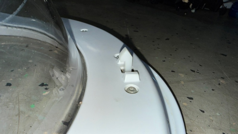 Люк (в сборе) стиральной машины Bosch WLF 20261 (б/у) Люк (в сборе) стиральной машины Bosch WLF 20261 (б/у)