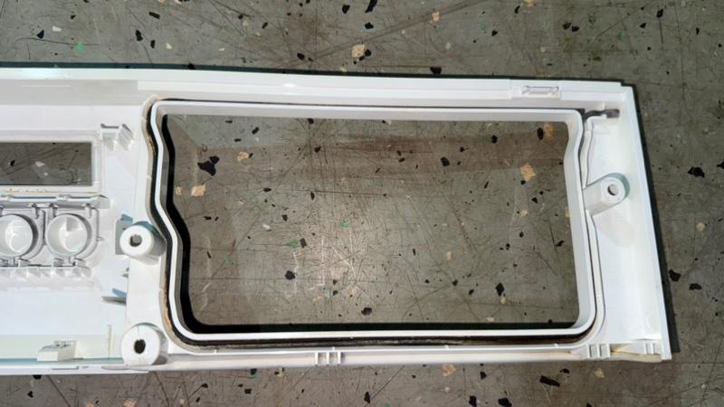 Передняя панель стиральной машины Bosch WLF 20261 (б/у) Передняя панель стиральной машины Bosch WLF 20261 (б/у)