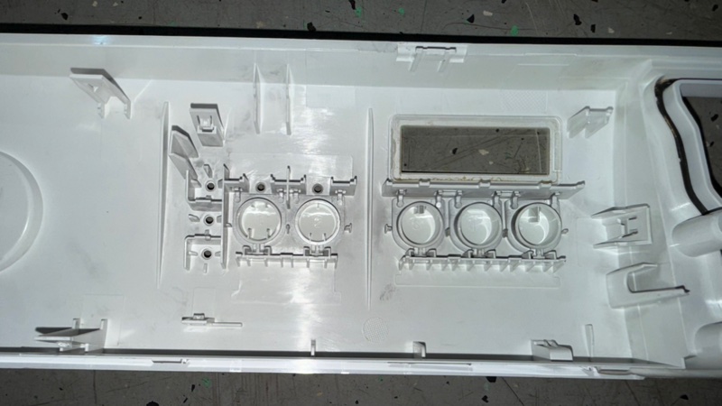 Передняя панель стиральной машины Bosch WLF 20261 (б/у) Передняя панель стиральной машины Bosch WLF 20261 (б/у)