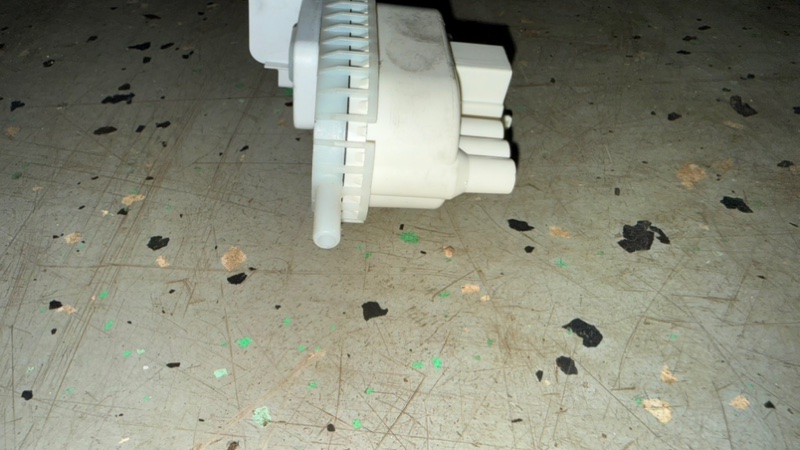 Прессостат стиральной машины Bosch WLF 20261 (б/у) Прессостат стиральной машины Bosch WLF 20261 (б/у)