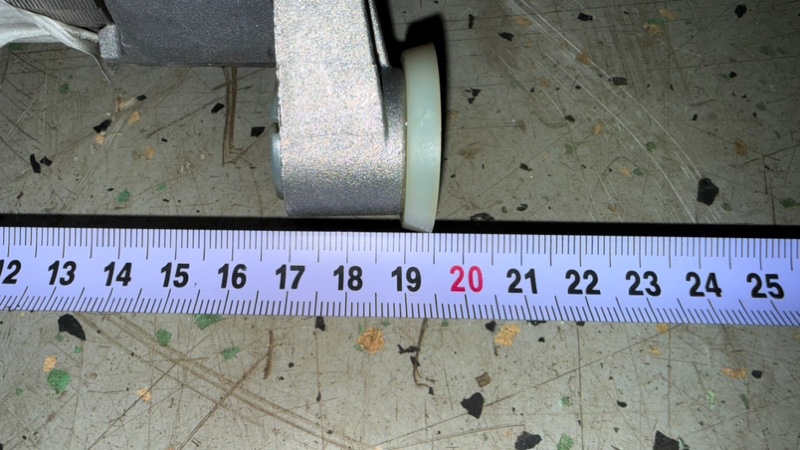 Двигатель (мотор) стиральной машины Bosch WLF 20261 (б/у) Двигатель (мотор) стиральной машины Bosch WLF 20261 (б/у)