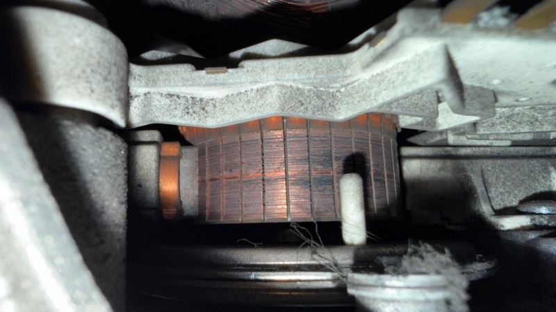 Двигатель (мотор) стиральной машины Bosch WLF 20261 (б/у) Двигатель (мотор) стиральной машины Bosch WLF 20261 (б/у)