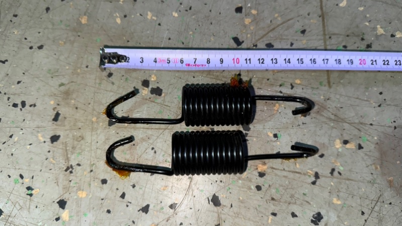 Пружины стиральной машины Haier HW70-BP12969A (б/у) Пружины стиральной машины Haier HW70-BP12969A (б/у)