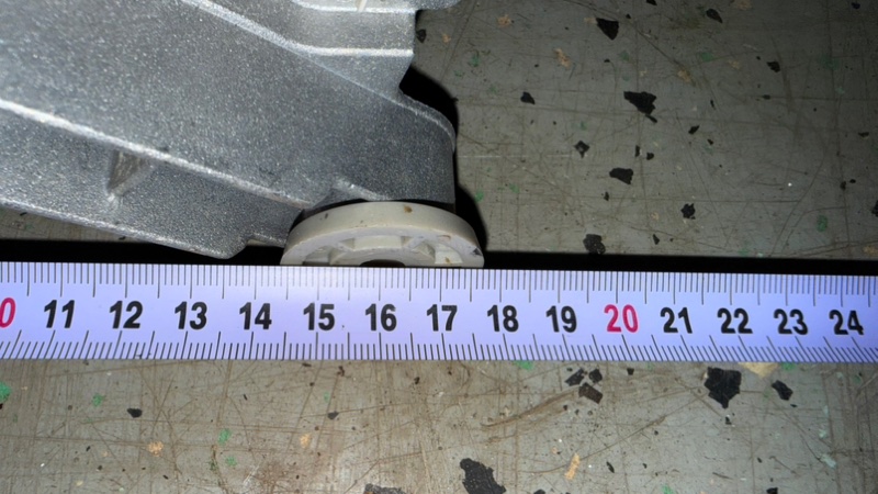 Двигатель (мотор) стиральной машины Haier HW70-BP12969A (б/у) Двигатель (мотор) стиральной машины Haier HW70-BP12969A (б/у)