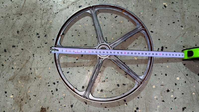 Шкив помпы Haier HW70-BP12969A (б/у) Шкив помпы Haier HW70-BP12969A (б/у)