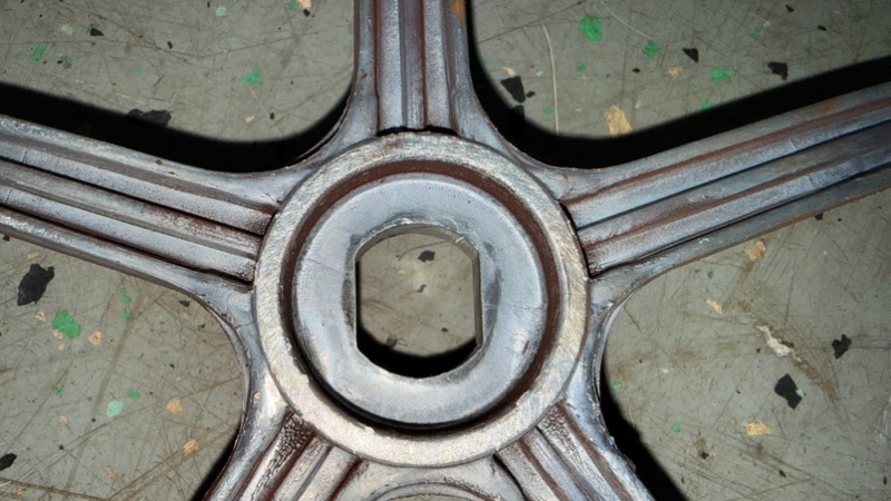 Шкив помпы Haier HW70-BP12969A (б/у) Шкив помпы Haier HW70-BP12969A (б/у)