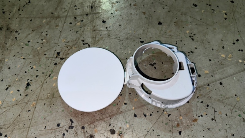 Лючок ревизии стиральной машинки Haier HW70-BP12969A (б/у) Лючок ревизии стиральной машинки Haier HW70-BP12969A (б/у)