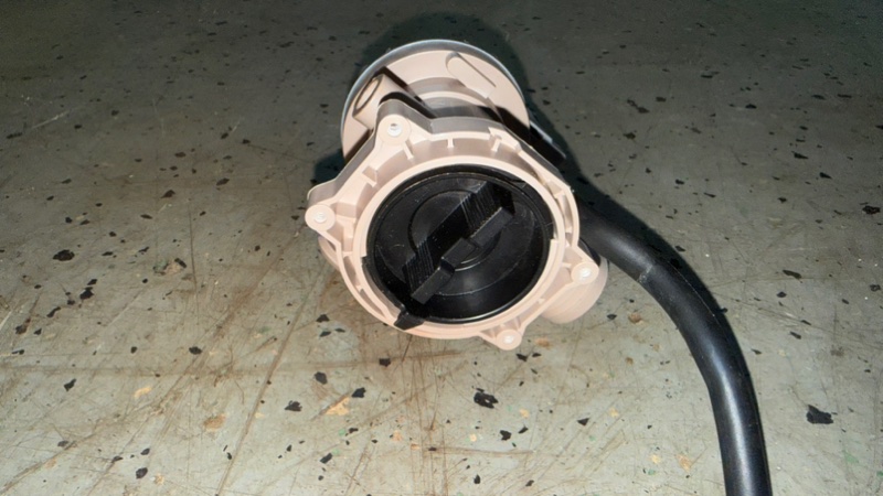 Сливной насос (помпа) стиральной машины Haier HW70-BP12969A (б/у) Сливной насос (помпа) стиральной машины Haier HW70-BP12969A (б/у)