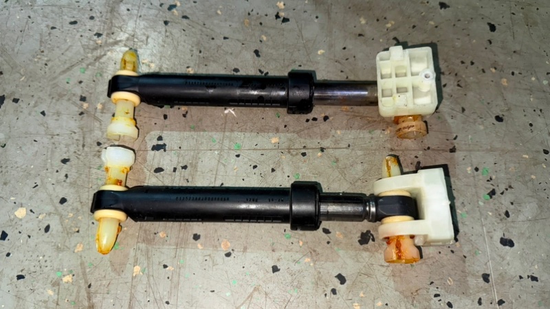 Амортизатор стиральной машины Haier HW70-BP12969A (б/у) Амортизатор стиральной машины Haier HW70-BP12969A (б/у)