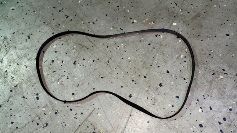 Ремень стиральной машины Indesit IWSD 5085 (б/у)