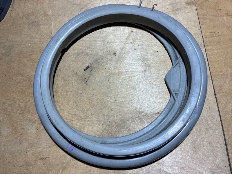 Манжета стиральной машины Hotpoint-Ariston AQXD 129 (б/у)