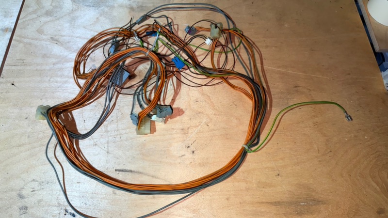 Жгут (провода) стиральной машины Bosch WFC 2063 OE (б/у)