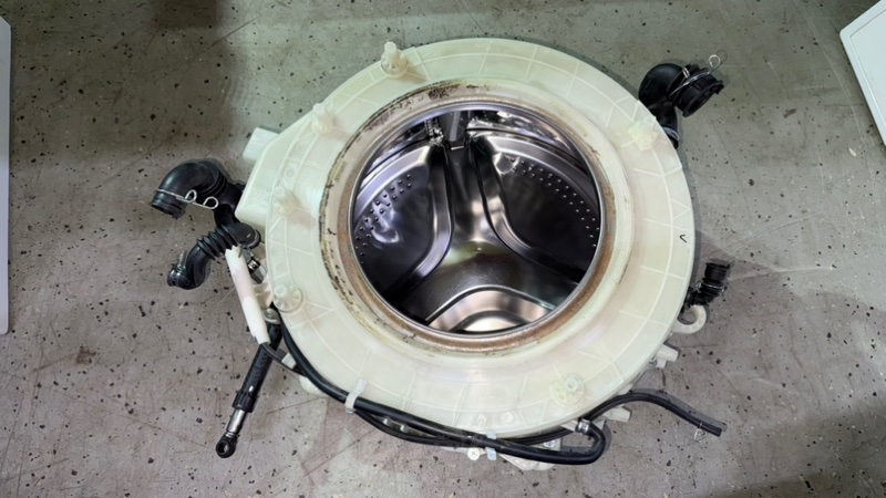 Бак (в сборе) стиральной машины Samsung WF6RF4E2W0W (б/у)