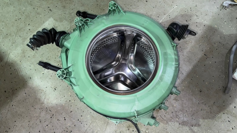 Бак (в сборе) стиральной машины Beko ELB 67001 Y (б/у)