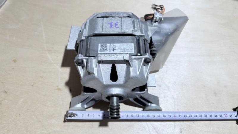 Двигатель (мотор) стиральной машины Bosch WLG 20160 OE (б/у)