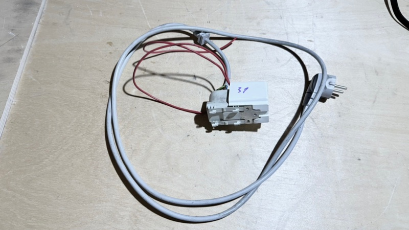 Фильтр сетевой стиральной машины Bosch WLG 20160 OE (б/у)