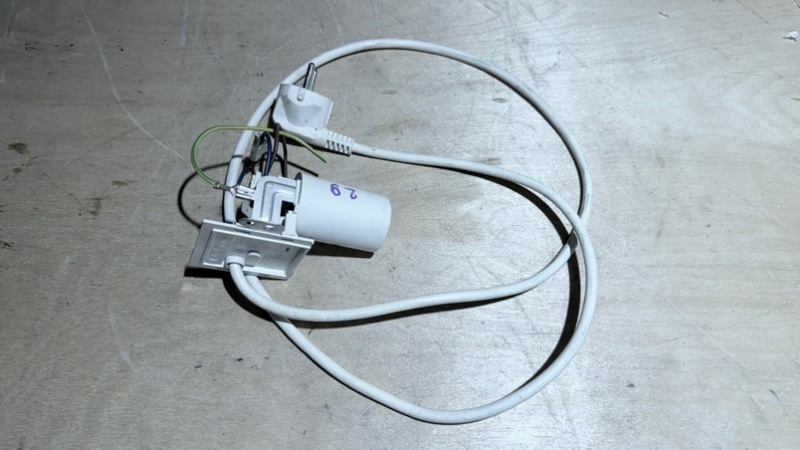 Фильтр сетевой стиральной машины Indesit MSD 615 (б/у)