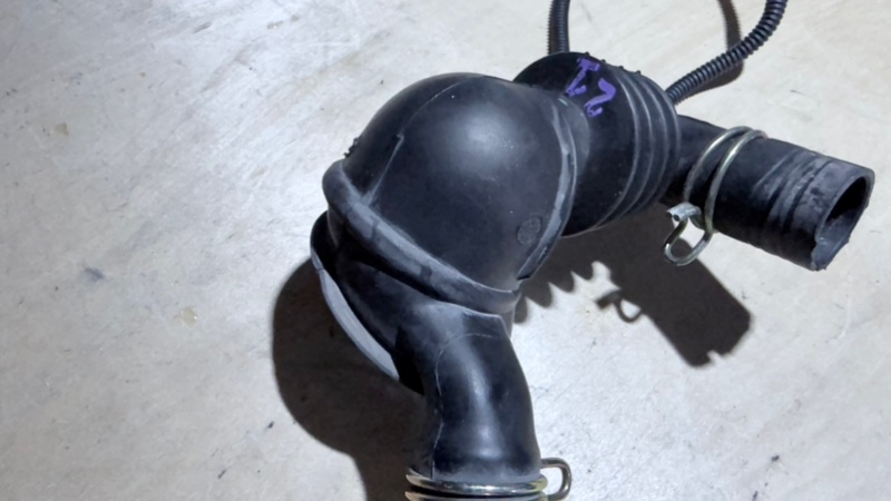 Патрубок сливной стиральной машины Bosch WFC 2065 (б/у)