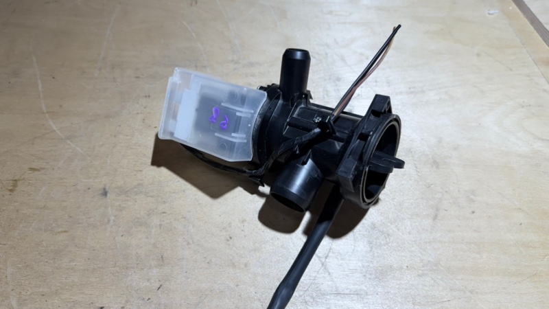 Сливной насос (помпа) стиральной машины LG E1096SD3 (б/у)