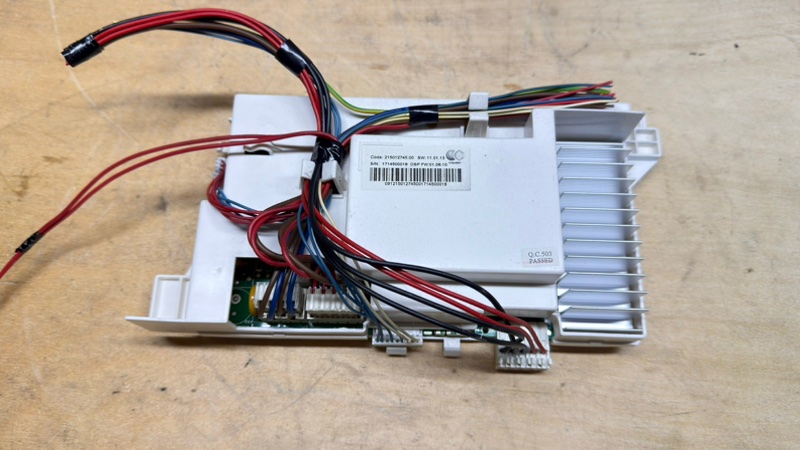 Модуль управления (эбу) стиральной машины Hotpoint-Ariston AWM 129 (б/у)