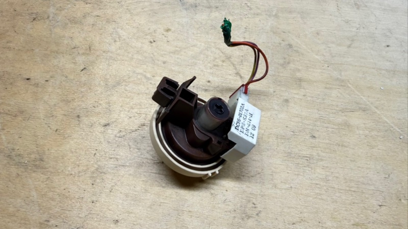 Прессостат стиральной машины Samsung WF9692GQR (б/у)