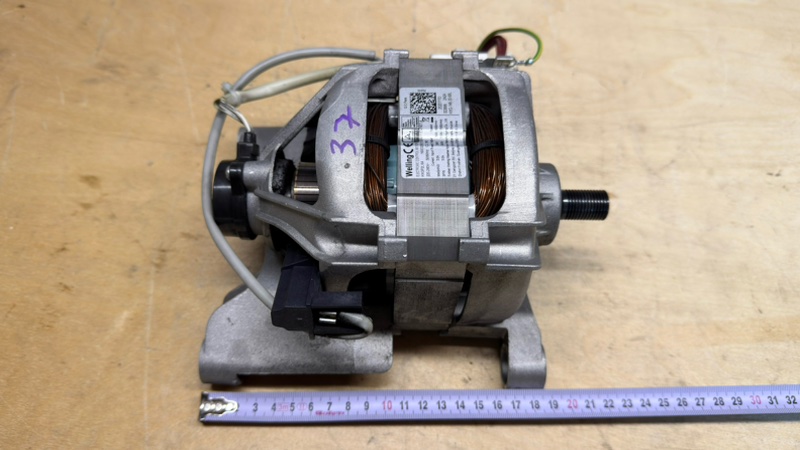 Двигатель (мотор) стиральной машины Gorenje WHP60SF (б/у)