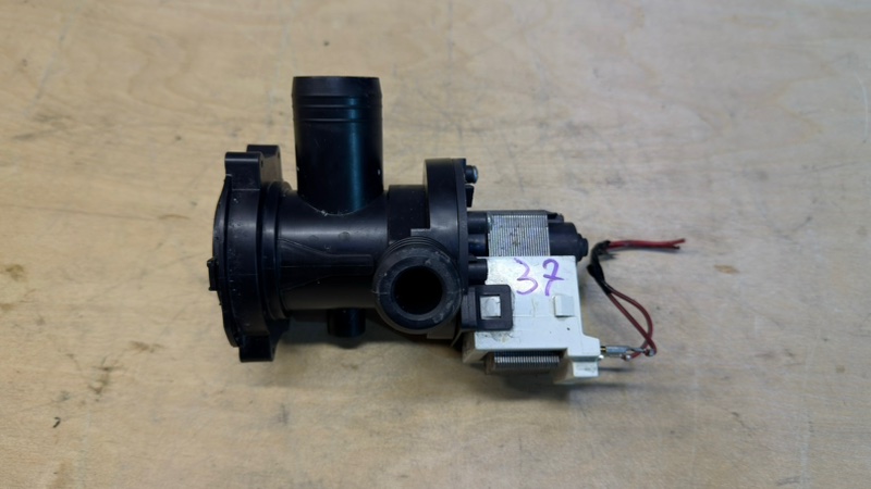 Сливной насос (помпа) стиральной машины Gorenje WHP60SF (б/у)