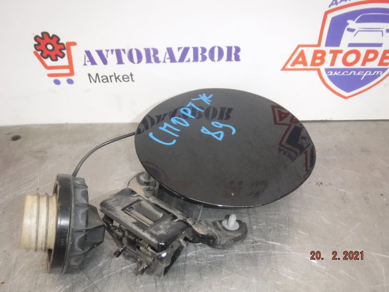Запчасть лючок бензобака Kia Sportage 2 2009 G4GC 695101F000 Б/У Лючок бензобака Kia Sportage 2 2009 G4GC 695101F000 Б/У