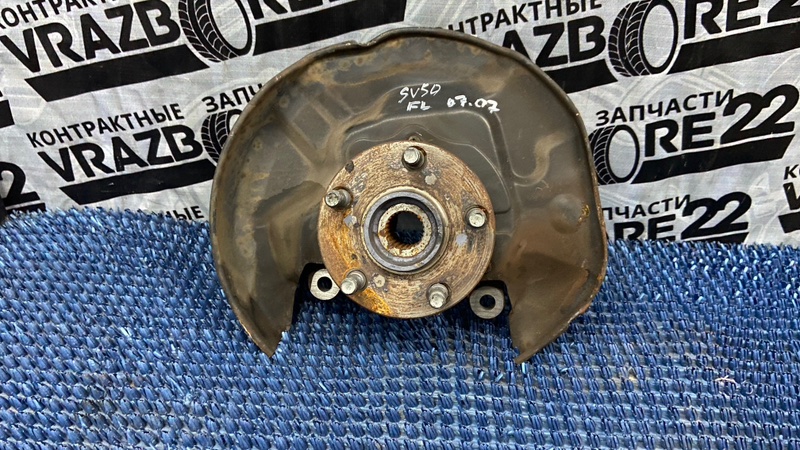 Ступица передняя левая Toyota Vista Ardeo SV50-0033788 3S-FSE 43212-32120 контрактная