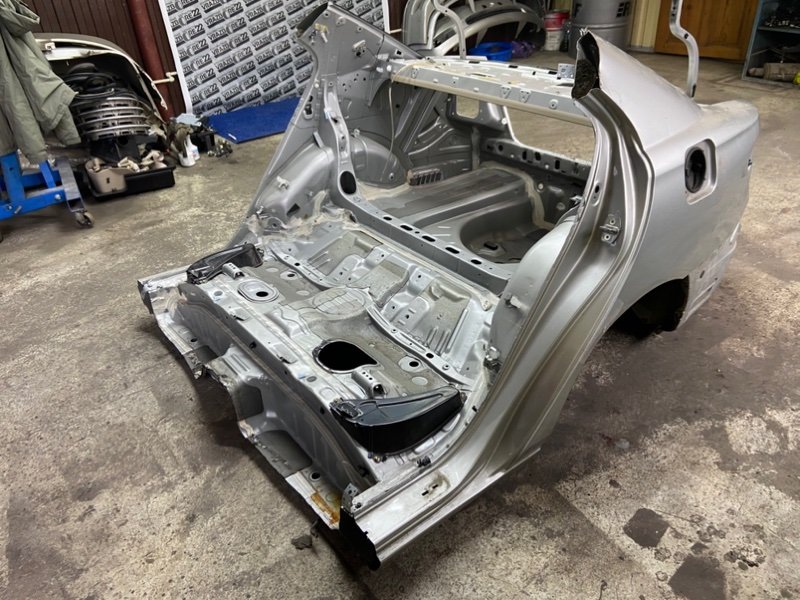 Задняя часть автомобиля Premio 2003 ZZT245-0014141 1ZZ-FE