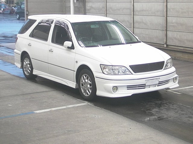 Автомобиль Toyota Vista Ardeo SV50-0054628 3S-FSE 2000 года в разбор