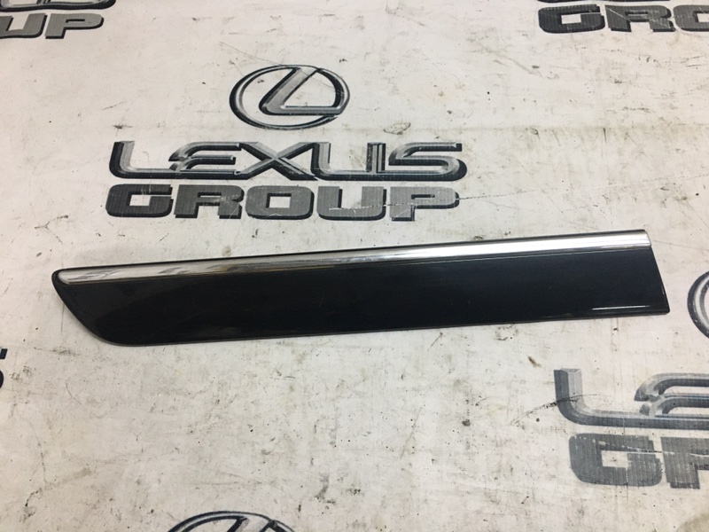 Молдинг на дверь задний правый Mercedes-Benz GL 2004 W211 M113E50 A2156900662 контрактная