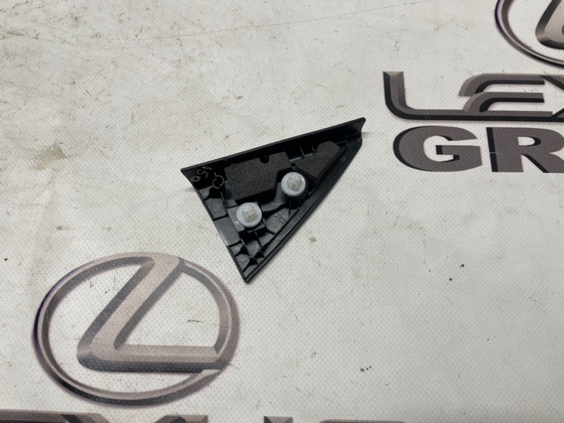 Обшивка двери передняя правая Land Cruiser Prado 2017 GDJ150 1GDFTV