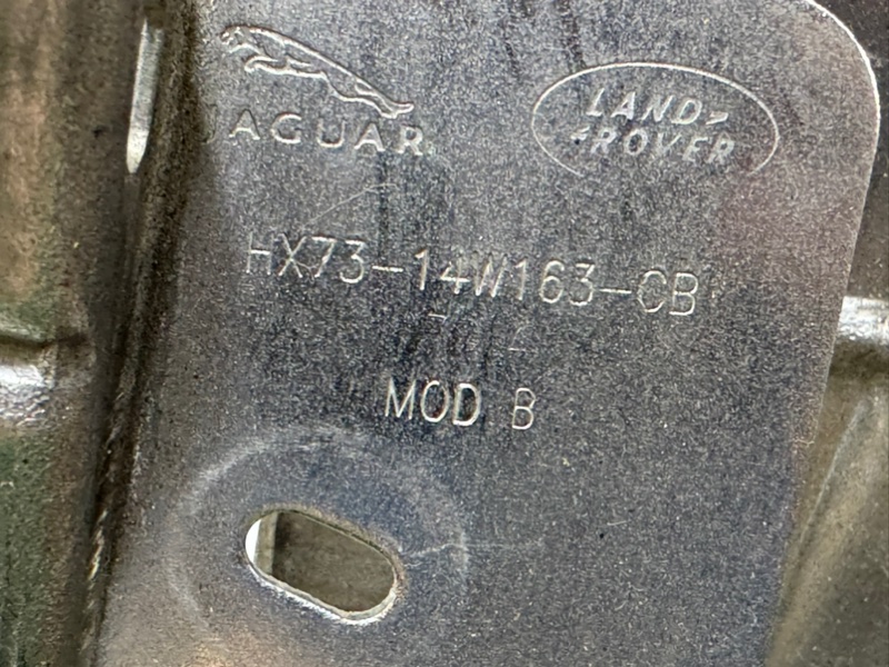 Кронштейн Range Rover Velar 2019 L560 AJ200P Кронштейн Range Rover Velar 2019 L560 AJ200P